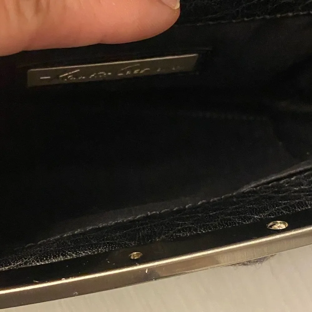 Kenneth Cole Woman’s Wristlet, tweed and beaded!